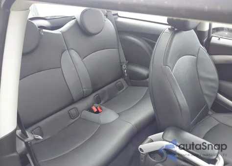 2009 Mini Cooper S from USA, damaged, VIN WMWMF73529TW84266